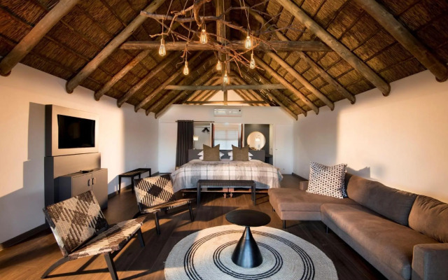 Cradle Boutique Hotel