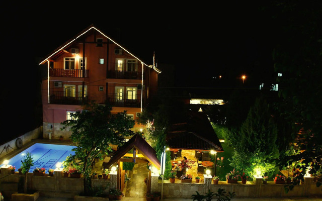 Venus Hotel