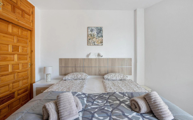 A410 Frontlilne Apartment