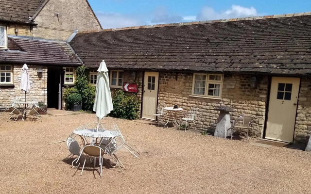 The Sibson Inn Hotel
