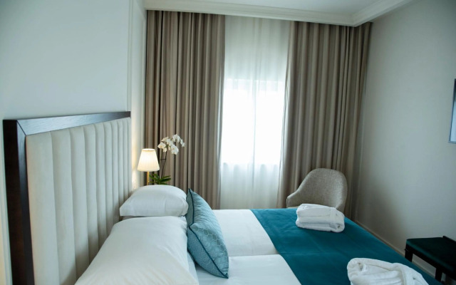 Luna Hotel de Tábua