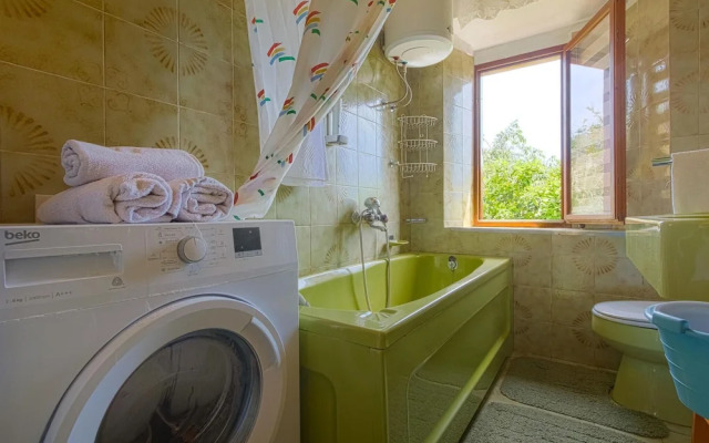 Awesome Home in Zaglav With 2 Bedrooms and Wifi