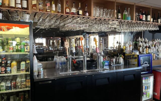 Presque Isle Inn & Convention Center