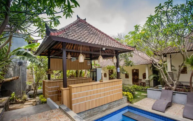 The Tanis Villas & Lembongan Express Bali