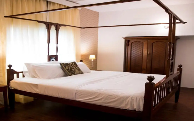 Ikhaya Artisanal Boutique House