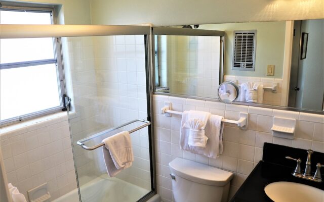 Jamaica Royale - 006 - 1 Br Condo