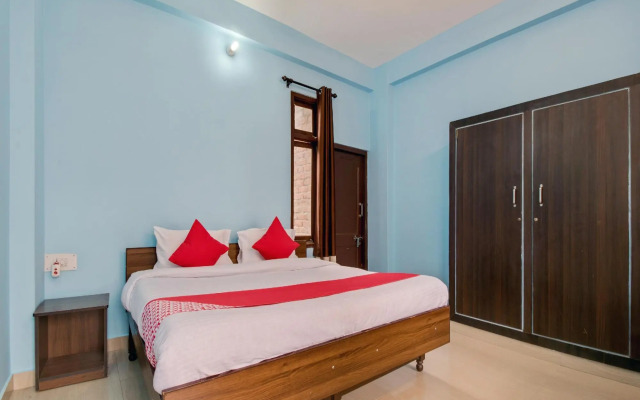 OYO 24695 Hotel Comfort Inn