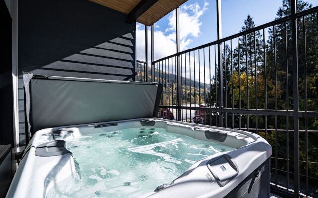 Mountainview Escape Revelstoke Vacations