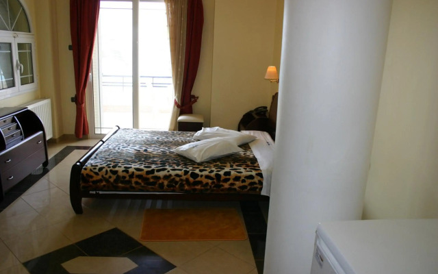 Hotel Petit Palais