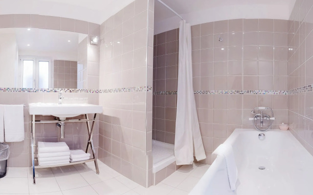 Hotel Grand Coeur Latin