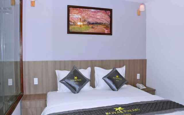 Royal Palms Hotel