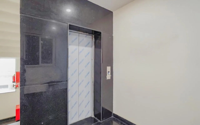 Treebo Noida Express