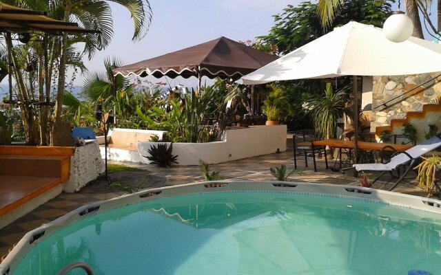 Casa Artista BnB Manzanillo