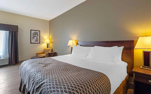 Best Western High Road Inn