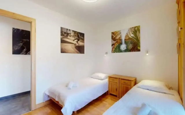 Apartment With Sauna Access