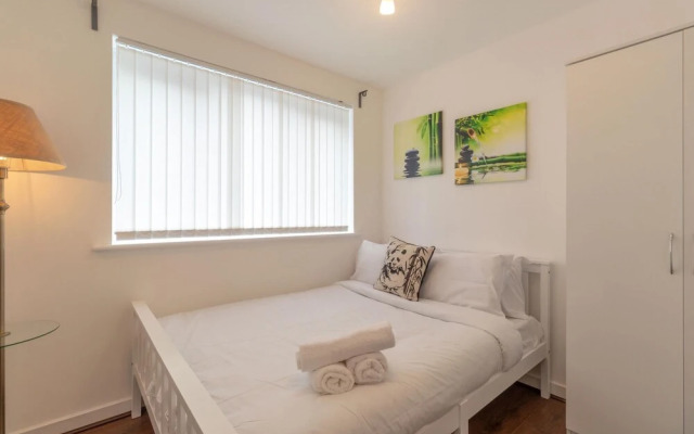 2BR Luxurious Apartment in the Centre of Edgbaston