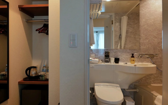 Waka Kyoto Kawaramachi