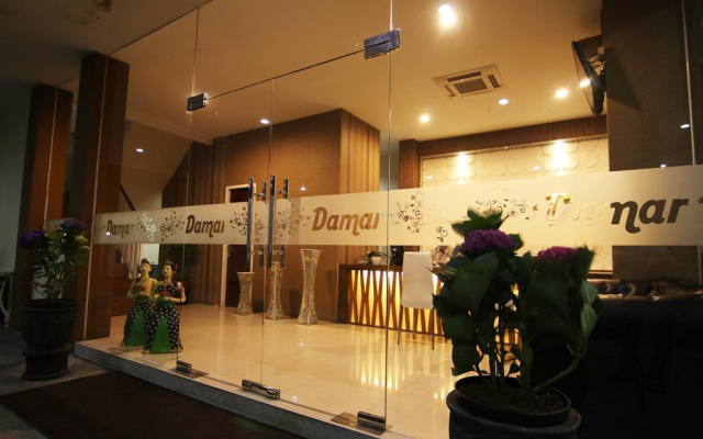 Bluebells Express Syariah Hotel