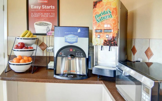 Super 8 by Wyndham Decatur Texas