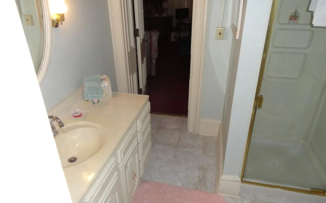 Victorian Inn B&B