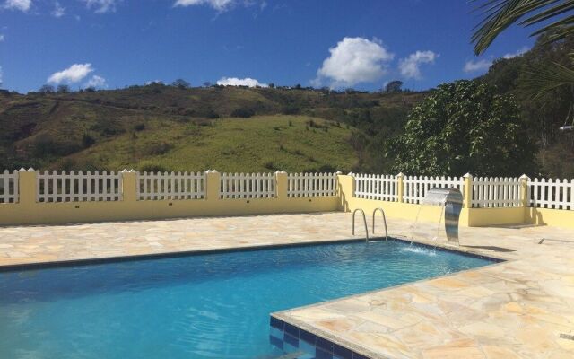 Pousada Marinho Society