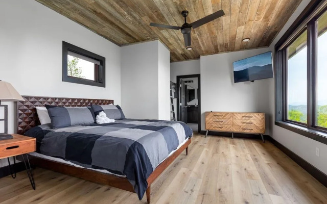 Manna Mountain Lodge