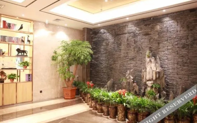 Zhouzhi Yibo Hotel