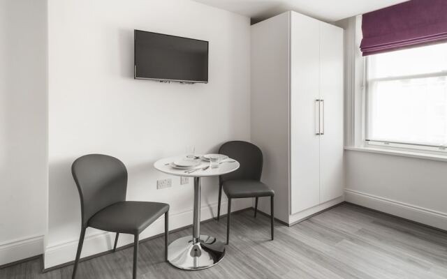 Smart Stay Swiss Cottage