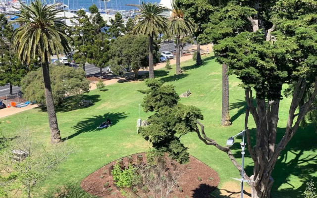 The Waterfront Apartments, Geelong