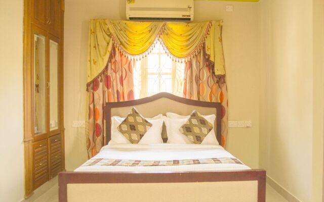 Oyo 23736 Royale Suites And Apartments