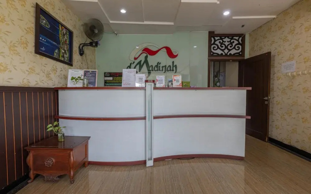 D'Madinah Residence Syariah Hotel Solo