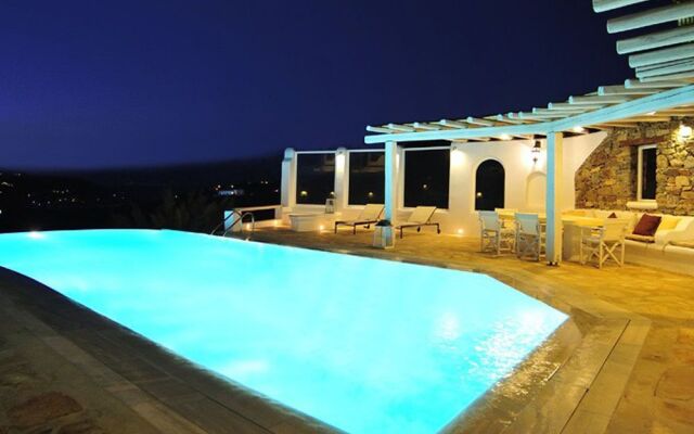 Medluxe Villas Ornos