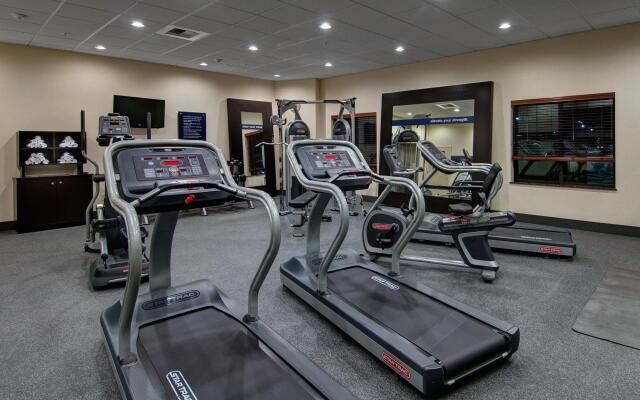 Hampton Inn and Suites Astoria