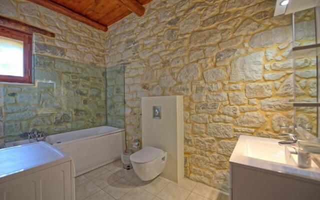 Villa Nipos by MediterraneanVillas