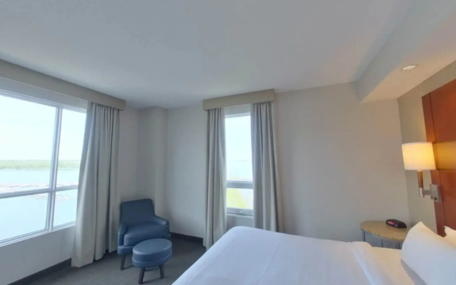 Residence Inn by Marriott Kingston Water's Edge