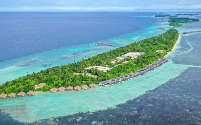 The Residence Maldives at Dhigurah Hotel