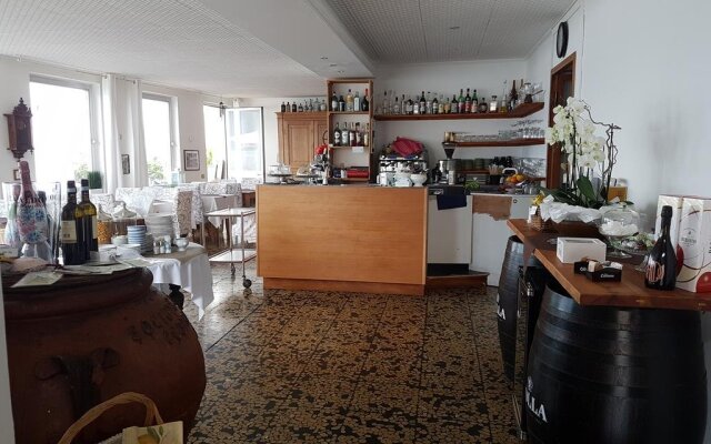 Albergo Gargnano