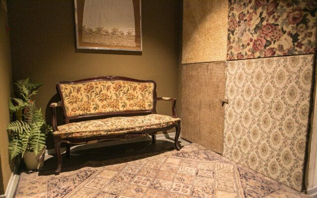 Pars Tailor's Hostel