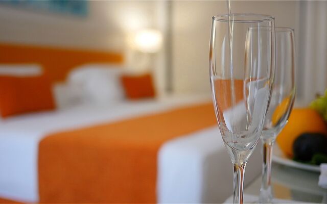 Diver Roquetas Hotel