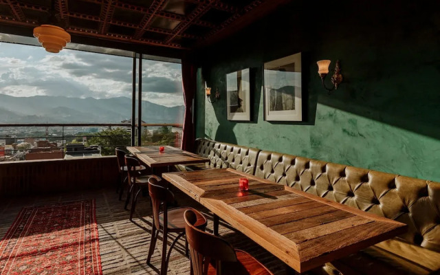 Hotel El Zarzo