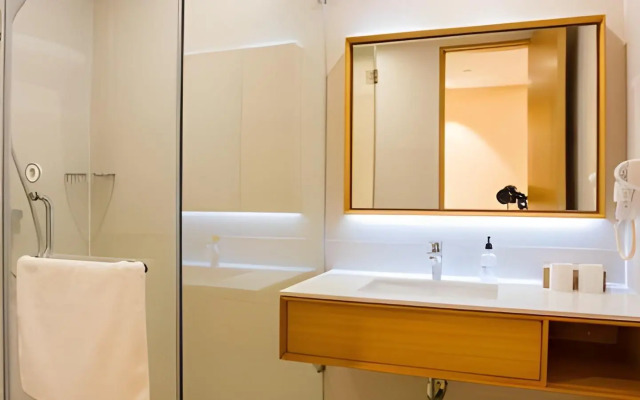 JI Hotel Shanghai Hongqiao Jinhui Road