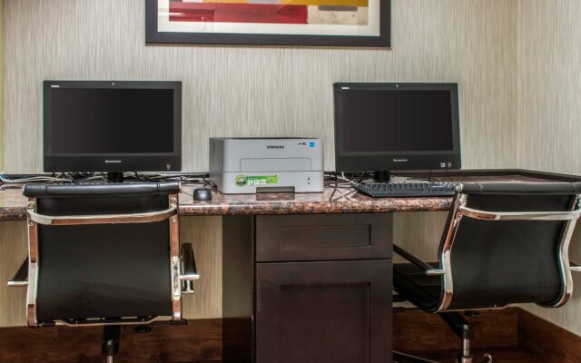 Best Western Harrisburg North Hotel