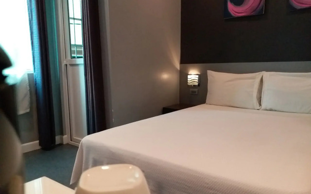 Leez Inn Malate