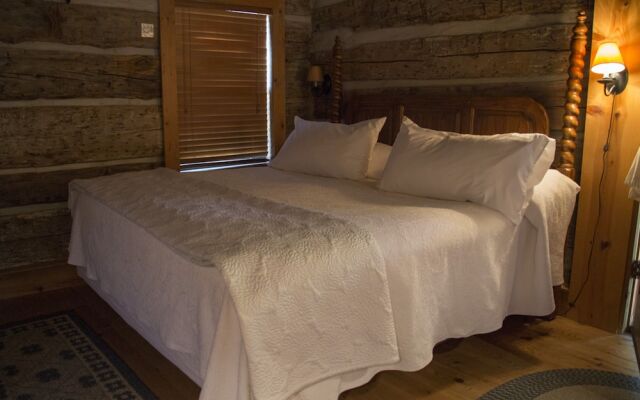 French Camp Bed and Breakfast