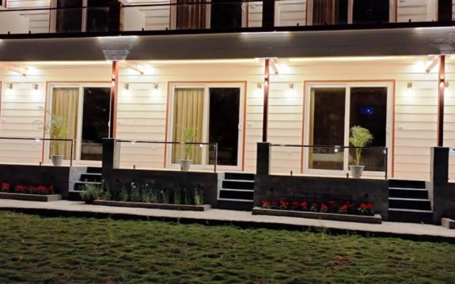 Qcent Woods Spa & Resort