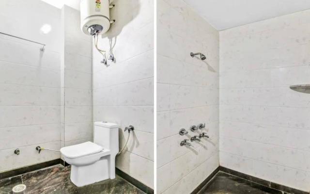 Oyo Flagship 703466 Hotel New Wonders Hills