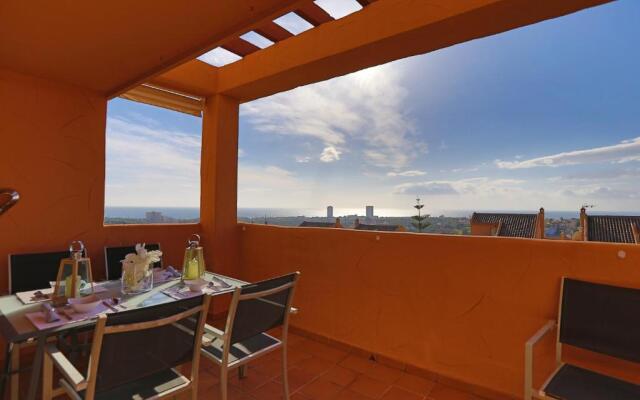 R25 Modern bright 2 bedroom apartment