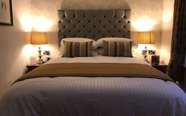 Loftsome Bridge Hotel
