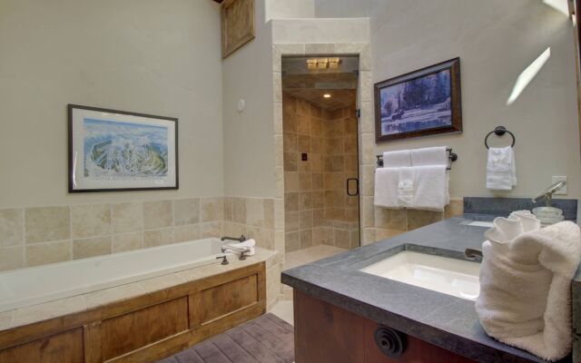 Lr974 Lewis Ranch Custom Executive 4br 4ba 4 Bedroom Home