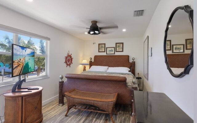 Surf Riders 4 Bedroom Home